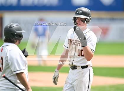 Thumbnail 2 in Warren Hills vs Hackettstown photogallery.