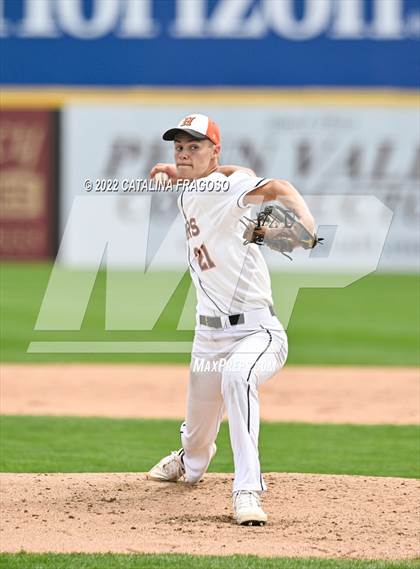 Thumbnail 3 in Warren Hills vs Hackettstown photogallery.