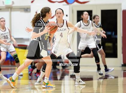 Thumbnail 3 in Yeshiva University of Los Angeles (YULA) @ Laguna Beach (CIF SS D5AA Quarterfinal) photogallery.