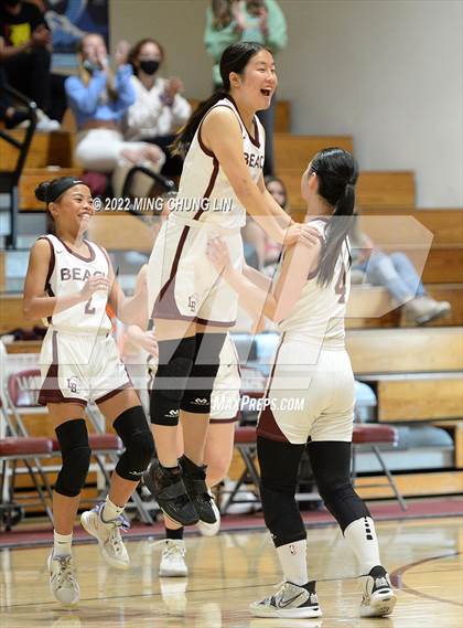 Thumbnail 3 in Yeshiva University of Los Angeles (YULA) @ Laguna Beach (CIF SS D5AA Quarterfinal) photogallery.
