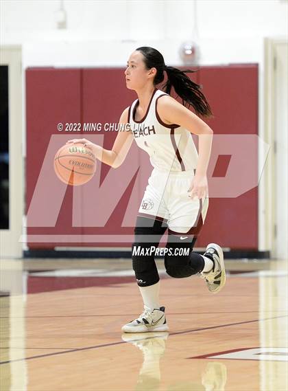 Thumbnail 1 in Yeshiva University of Los Angeles (YULA) @ Laguna Beach (CIF SS D5AA Quarterfinal) photogallery.