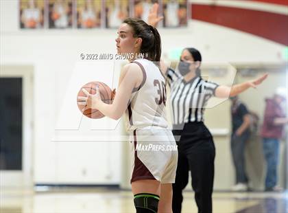 Thumbnail 2 in Yeshiva University of Los Angeles (YULA) @ Laguna Beach (CIF SS D5AA Quarterfinal) photogallery.
