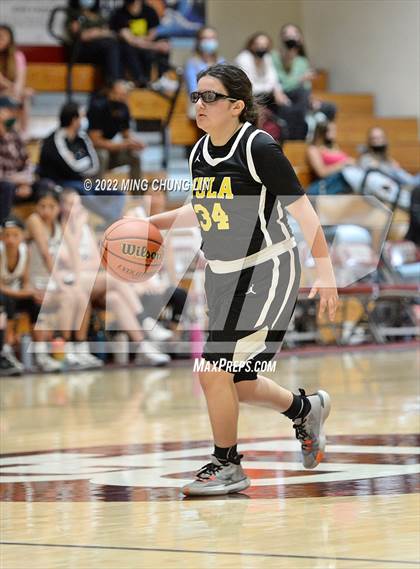 Thumbnail 2 in Yeshiva University of Los Angeles (YULA) @ Laguna Beach (CIF SS D5AA Quarterfinal) photogallery.