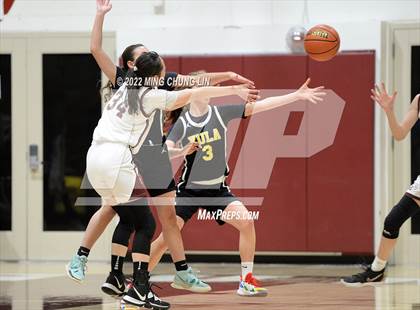 Thumbnail 3 in Yeshiva University of Los Angeles (YULA) @ Laguna Beach (CIF SS D5AA Quarterfinal) photogallery.