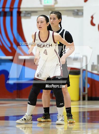 Thumbnail 1 in Yeshiva University of Los Angeles (YULA) @ Laguna Beach (CIF SS D5AA Quarterfinal) photogallery.