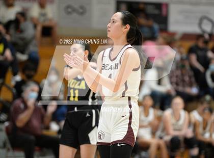 Thumbnail 1 in Yeshiva University of Los Angeles (YULA) @ Laguna Beach (CIF SS D5AA Quarterfinal) photogallery.