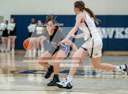 Thumbnail 3 in Ben Davis vs. Mt. Vernon (IHSAA 4A Regional 6 Championship) photogallery.
