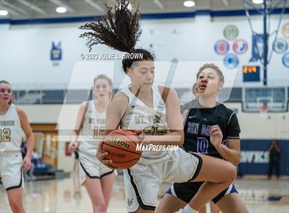 Thumbnail 1 in Ben Davis vs. Mt. Vernon (IHSAA 4A Regional 6 Championship) photogallery.
