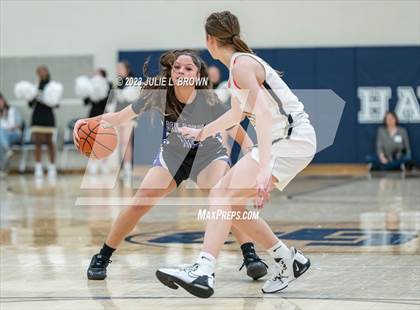 Thumbnail 2 in Ben Davis vs. Mt. Vernon (IHSAA 4A Regional 6 Championship) photogallery.
