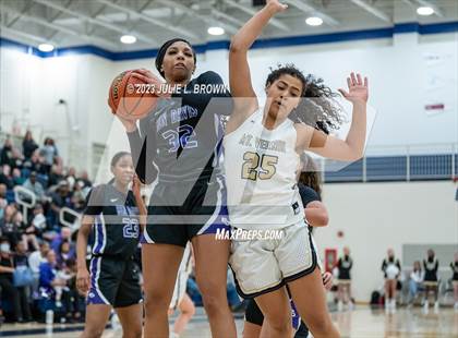 Thumbnail 3 in Ben Davis vs. Mt. Vernon (IHSAA 4A Regional 6 Championship) photogallery.