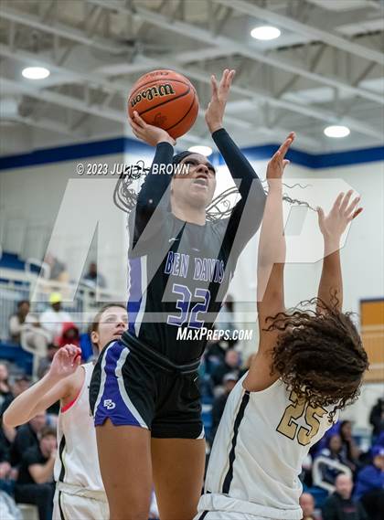 Thumbnail 1 in Ben Davis vs. Mt. Vernon (IHSAA 4A Regional 6 Championship) photogallery.