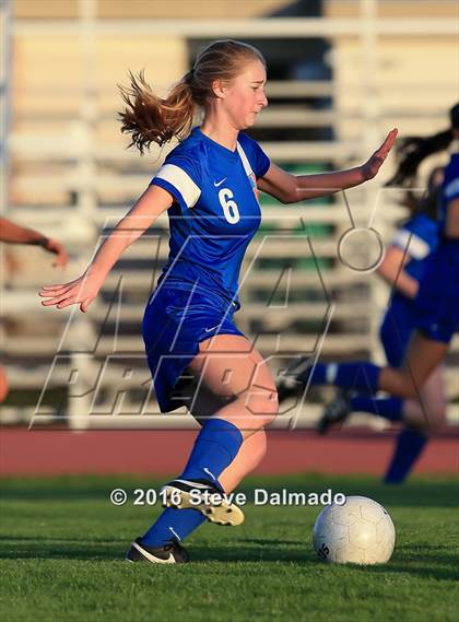 Thumbnail 3 in Metairie Park Country Day vs Archbishop Chapelle (Muss Bertolino) photogallery.