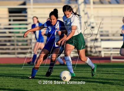 Thumbnail 3 in Metairie Park Country Day vs Archbishop Chapelle (Muss Bertolino) photogallery.