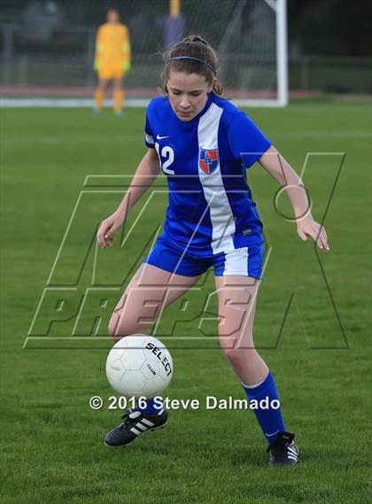 Thumbnail 1 in Metairie Park Country Day vs Archbishop Chapelle (Muss Bertolino) photogallery.