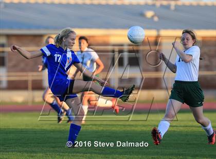 Thumbnail 2 in Metairie Park Country Day vs Archbishop Chapelle (Muss Bertolino) photogallery.