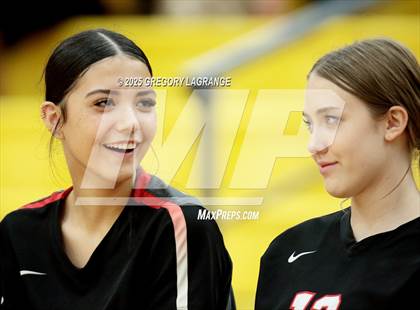 Thumbnail 2 in Martin vs Fossil Ridge photogallery.