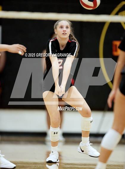 Thumbnail 3 in Martin vs Fossil Ridge photogallery.