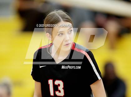 Thumbnail 2 in Martin vs Fossil Ridge photogallery.