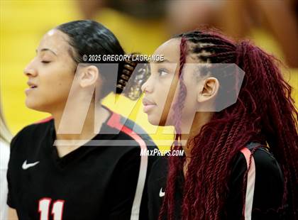 Thumbnail 3 in Martin vs Fossil Ridge photogallery.