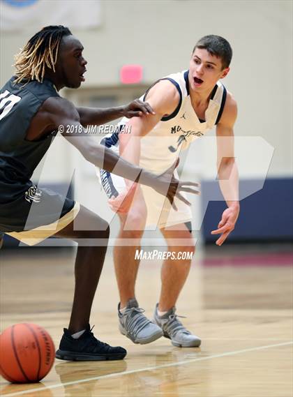 Thumbnail 2 in Conroe vs Kingwood (McDonald's Texas Invitational) photogallery.