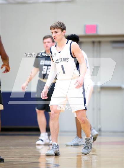 Thumbnail 3 in Conroe vs Kingwood (McDonald's Texas Invitational) photogallery.