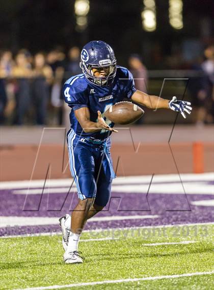 Thumbnail 2 in Serra @ Bellarmine photogallery.