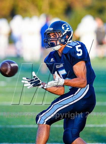 Thumbnail 1 in Serra @ Bellarmine photogallery.