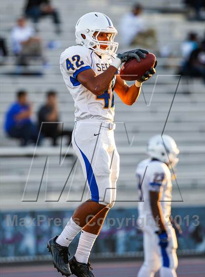 Thumbnail 1 in Serra @ Bellarmine photogallery.
