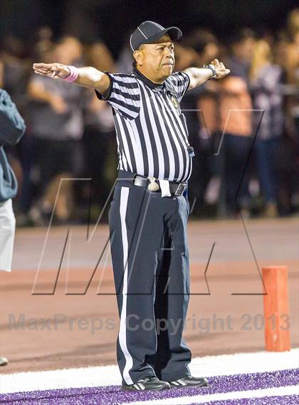 Thumbnail 2 in Serra @ Bellarmine photogallery.