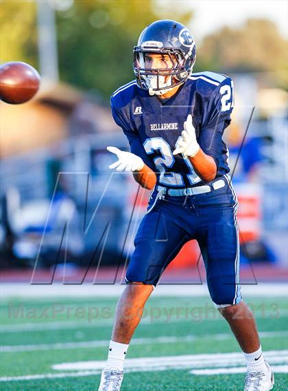 Thumbnail 1 in Serra @ Bellarmine photogallery.