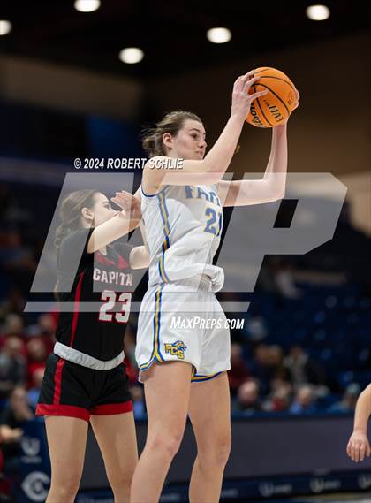 Thumbnail 2 in Faith Christian vs. Sacramento Adventist (CIF SJS D6 Final) photogallery.