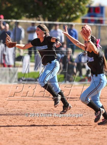 Thumbnail 3 in Mountain Range vs Chaparral (CHSAA 5A Semifinal) photogallery.