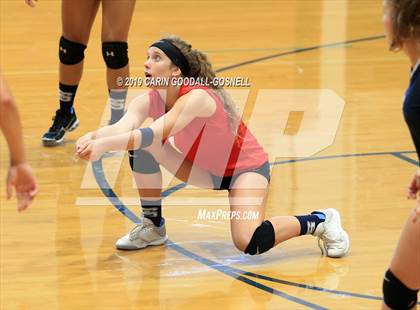 Thumbnail 3 in West Craven vs Swansboro (Joseph L. Beasley Spikefest) photogallery.