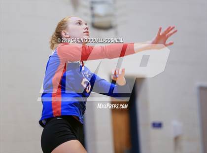 Thumbnail 3 in West Craven vs Swansboro (Joseph L. Beasley Spikefest) photogallery.