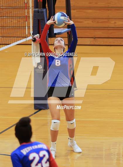 Thumbnail 2 in West Craven vs Swansboro (Joseph L. Beasley Spikefest) photogallery.