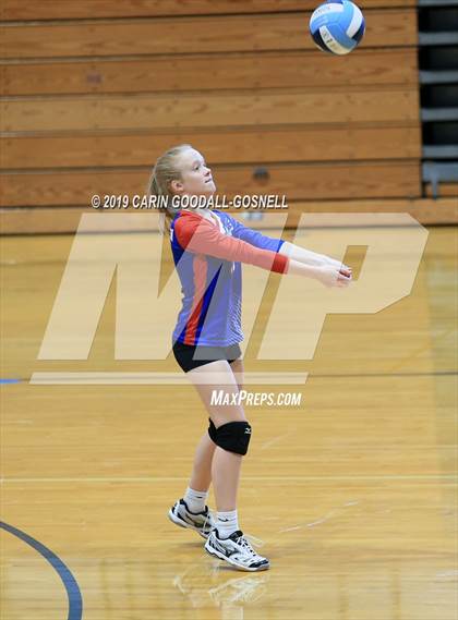 Thumbnail 1 in West Craven vs Swansboro (Joseph L. Beasley Spikefest) photogallery.