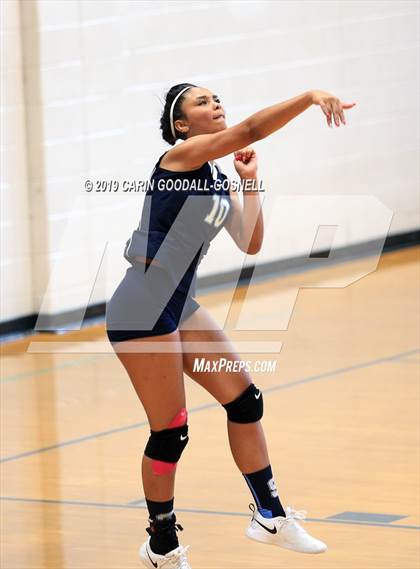 Thumbnail 3 in West Craven vs Swansboro (Joseph L. Beasley Spikefest) photogallery.