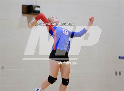 Thumbnail 2 in West Craven vs Swansboro (Joseph L. Beasley Spikefest) photogallery.