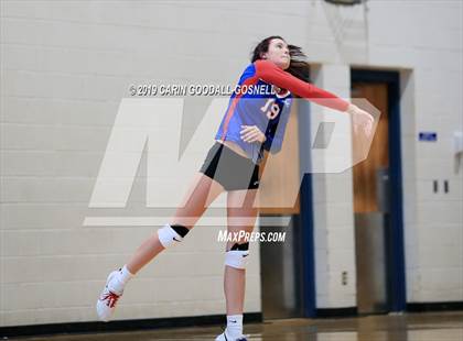 Thumbnail 1 in West Craven vs Swansboro (Joseph L. Beasley Spikefest) photogallery.