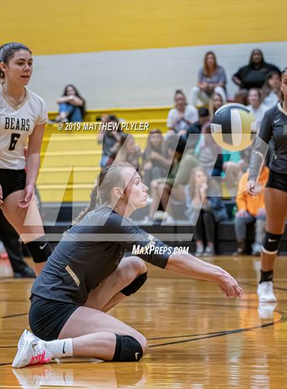 Thumbnail 2 in South View vs Gray's Creek (PAC Tournament Semifinal) photogallery.