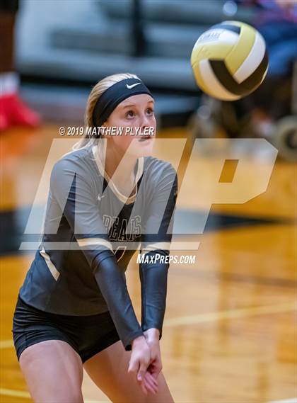 Thumbnail 2 in South View vs Gray's Creek (PAC Tournament Semifinal) photogallery.