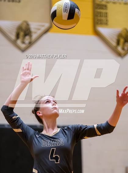 Thumbnail 2 in South View vs Gray's Creek (PAC Tournament Semifinal) photogallery.