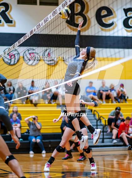 Thumbnail 2 in South View vs Gray's Creek (PAC Tournament Semifinal) photogallery.