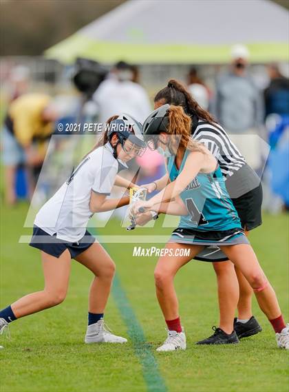 Thumbnail 3 in Academy of the Holy Names vs Gulf Coast photogallery.