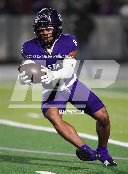 Thumbnail 3 in A&M Consolidated @ College Station photogallery.
