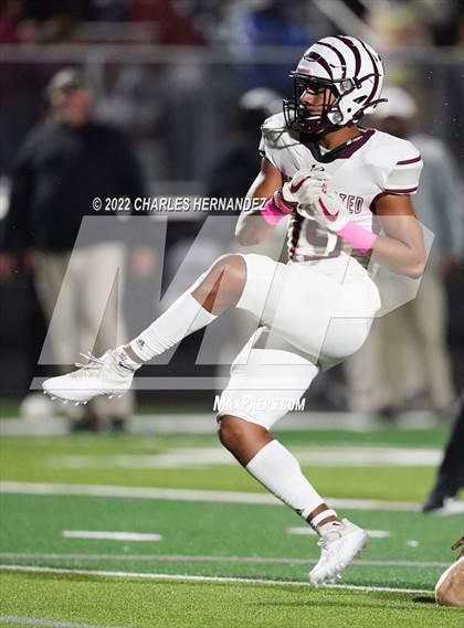 Thumbnail 2 in A&M Consolidated @ College Station photogallery.