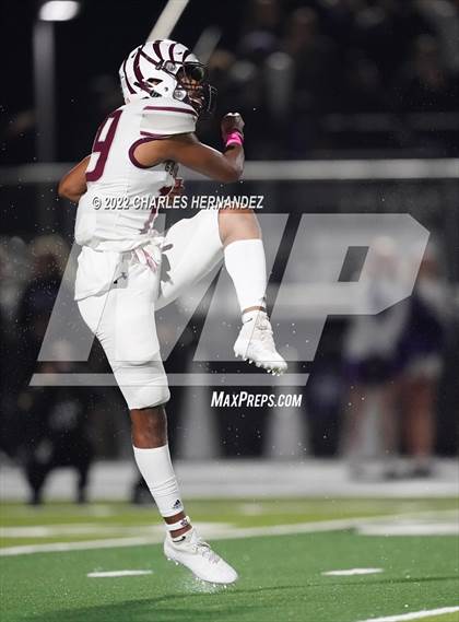 Thumbnail 3 in A&M Consolidated @ College Station photogallery.