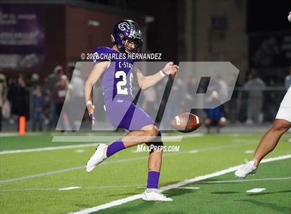 Thumbnail 3 in A&M Consolidated @ College Station photogallery.