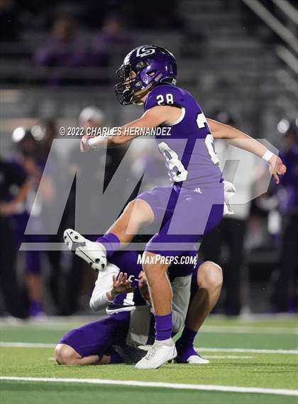 Thumbnail 3 in A&M Consolidated @ College Station photogallery.