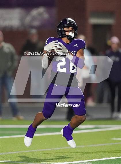 Thumbnail 3 in A&M Consolidated @ College Station photogallery.